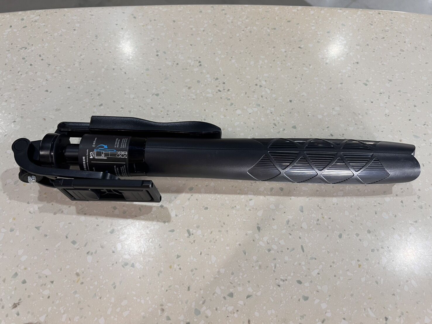 編號238-黑色自拍棒