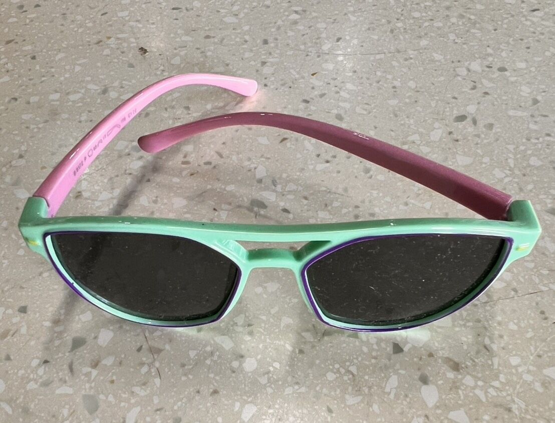 編號239-藍框粉架兒童墨鏡